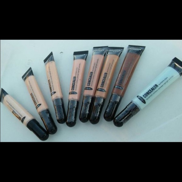 Nabi concealers $4 each - Picture 1 of 1
