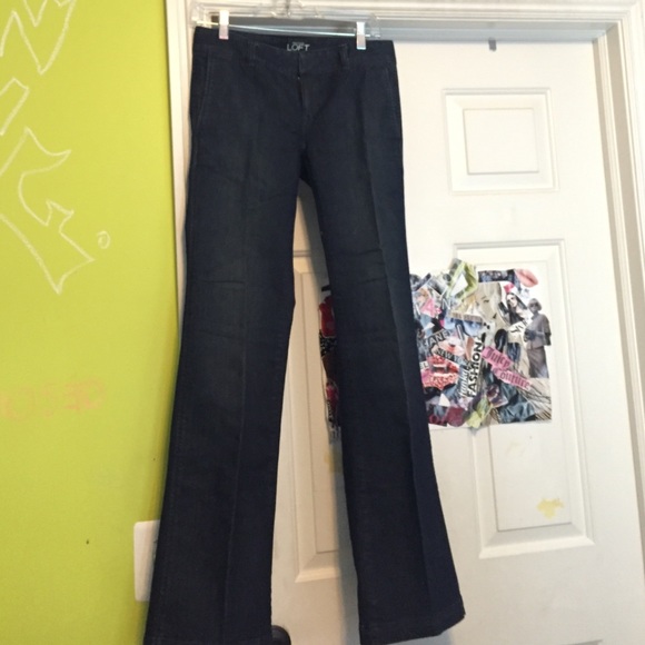 Adorable modern flare loft jeans