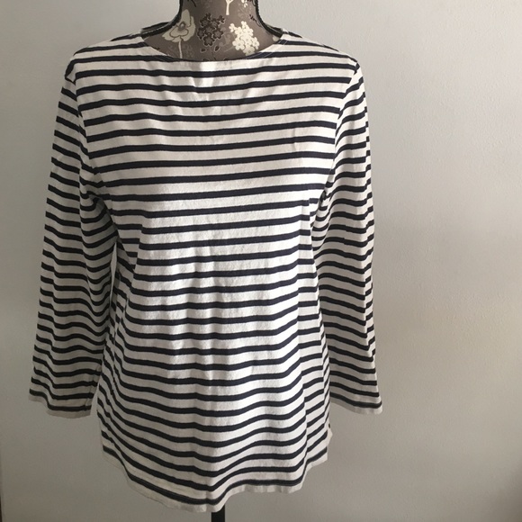 🎈 2/$20  H&M sweatshirt top