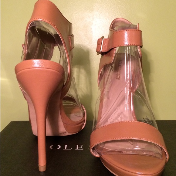 TAN/LUGGAGE LEATHER STILETTOS👠 - Picture 3 of 4