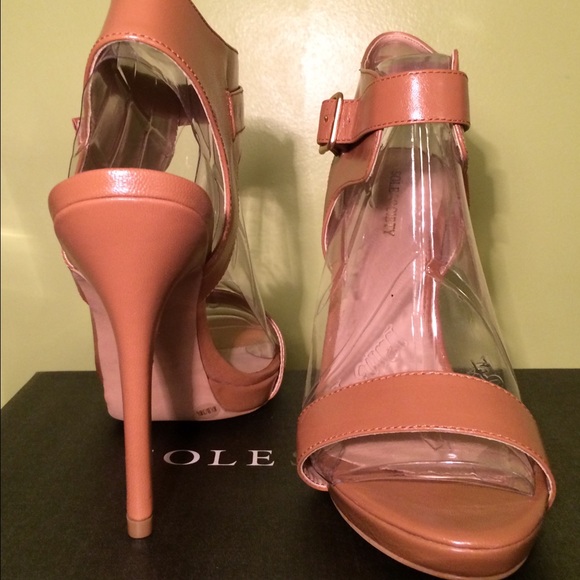 TAN/LUGGAGE LEATHER STILETTOS👠 - Picture 4 of 4