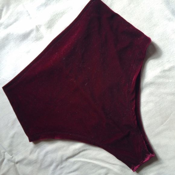 High-waisted Velvet Bottoms
