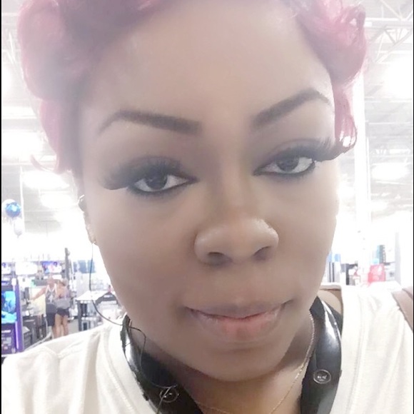 Meet your Posher, Mowriyah