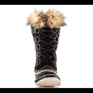 Sorel black Joan of Arc Boots