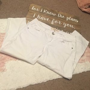 White Skinny Capri Pants