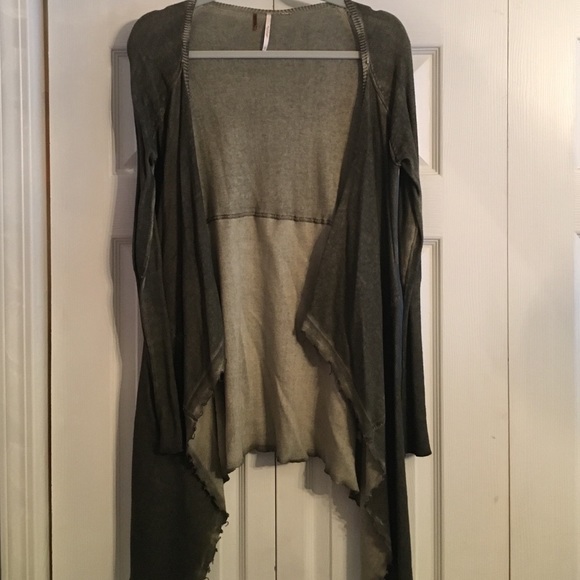 FREE PEOPLE SWEATER