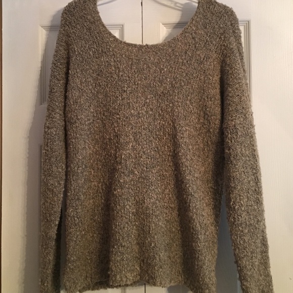 RVCA SWEATER