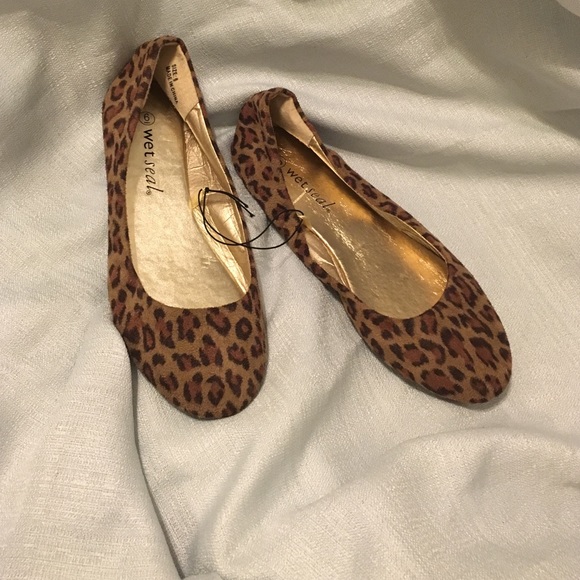 New Leopard flats