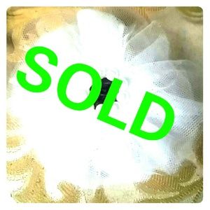 Hair bow