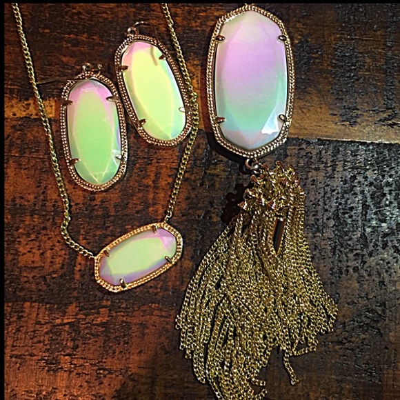 NFS just sharing White iridescent collection - Picture 2 of 2