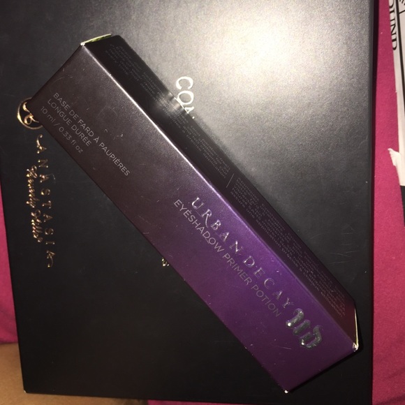 Urban Decay Eyeshadow Primer Potion (Eden)