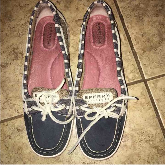 Navy blue Sperry's