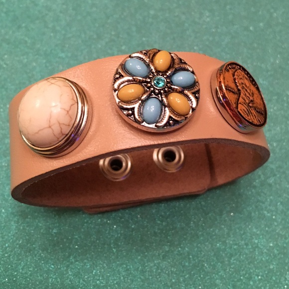 2 Leather Bracelets + 10 Interchangeable Snaps - image 2