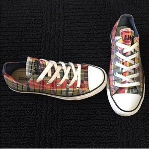My Plaid Converse All-Star (:
