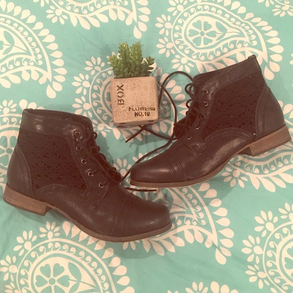 Wanted booties size 8.5