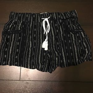 Navy Leni Shorts