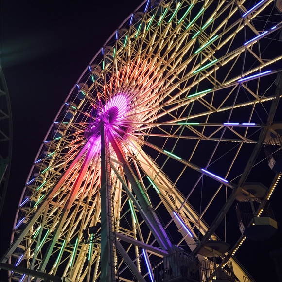 Meet your Posher, Wendy - Picture 1 of 1