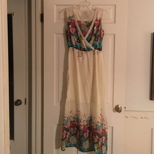 Maxi dress