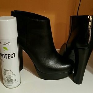 Aldo Black booties