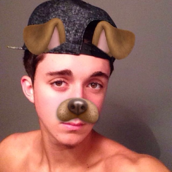 Meet your Posher, Tyler