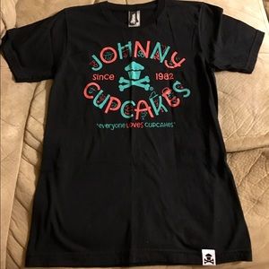 Johnny Cupcakes t-shirt, size: unisex small