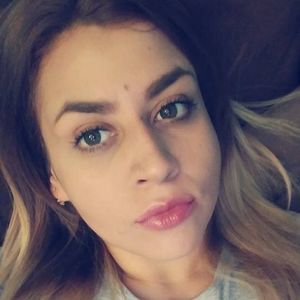 Meet your Posher, Karina