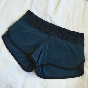 Lululemon Speed Shorts Sz 4