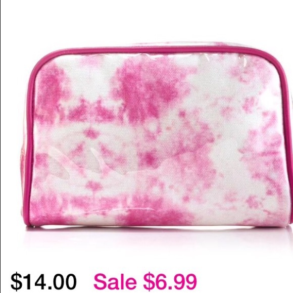 mark. Time To Makeup Cosmetic Bag