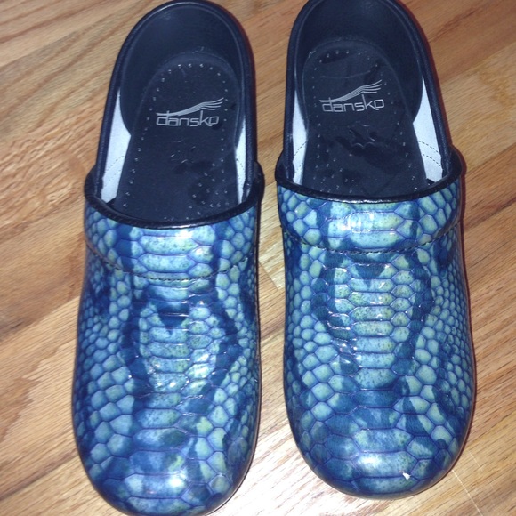 Dansko Shoes