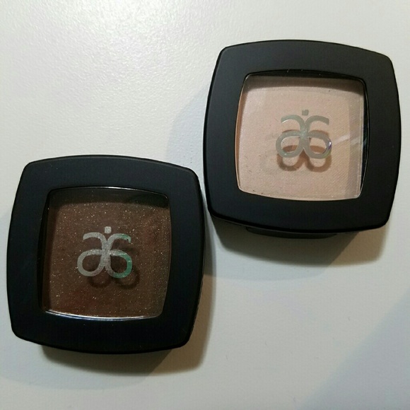 Arbonne Vegan Eyeshadow