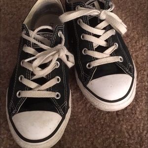 Chuck Taylor converse shoes