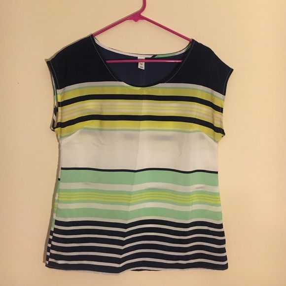 Old Navy top
