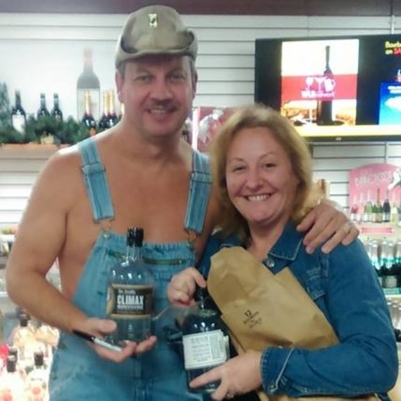 Meet your Posher, Deana - Picture 2 of 8