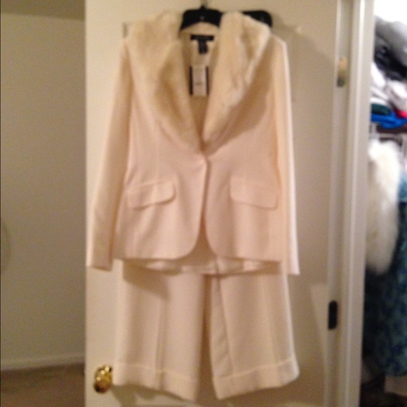 New York and company cream colored suit