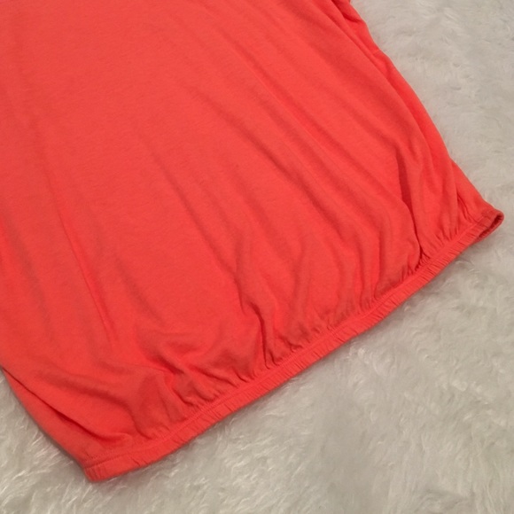 Cold-Shoulder Block Color Top - Picture 3 of 4