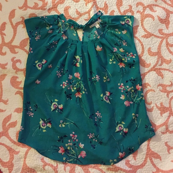 Lauren Conrad silky printed top