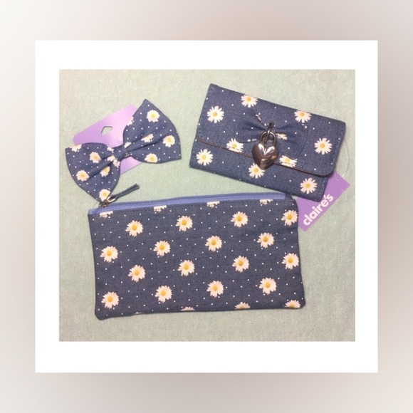 Bargain Set: White Daisies!