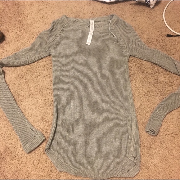lululemon sweater