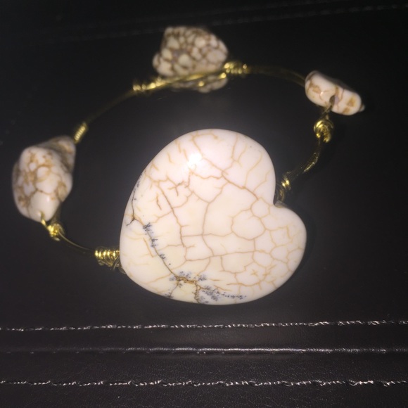 Stone wire bracelet