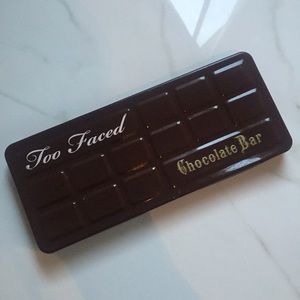 Hold ** Too Faced Chocolate Bar Palette