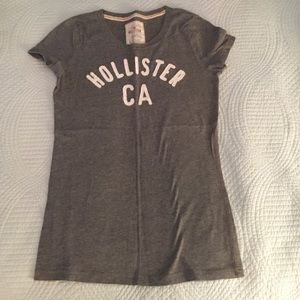 Grey Hollister shirt