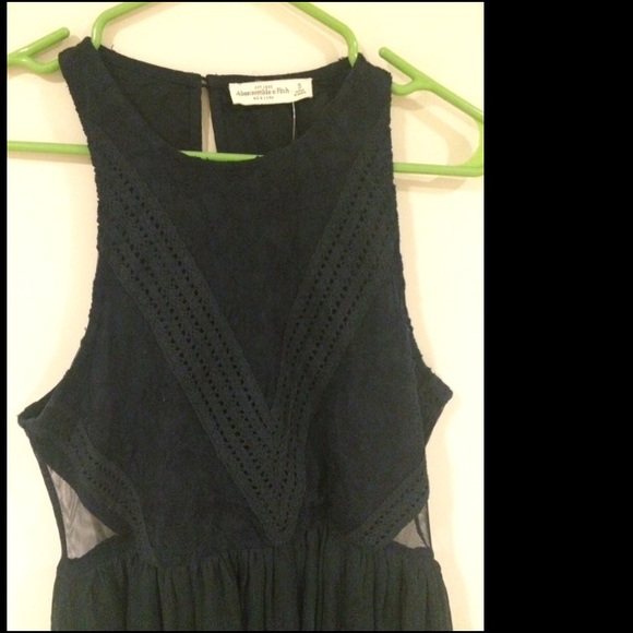 nwt - ABERCROMBIE & FITCH dress - Picture 2 of 8