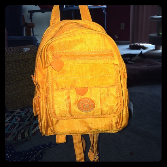 Mini orange backpack - Picture 1 of 4