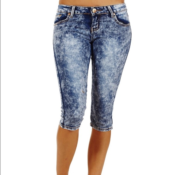 Acid Washed Capri Pants