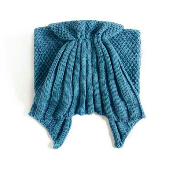 Mermaid Tail Blanket NEW blue