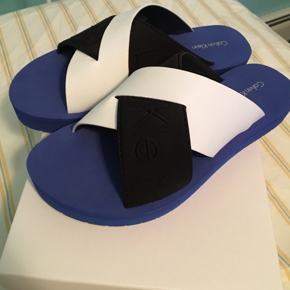 Calvin Klein Logo Sandals - Picture 2 of 4