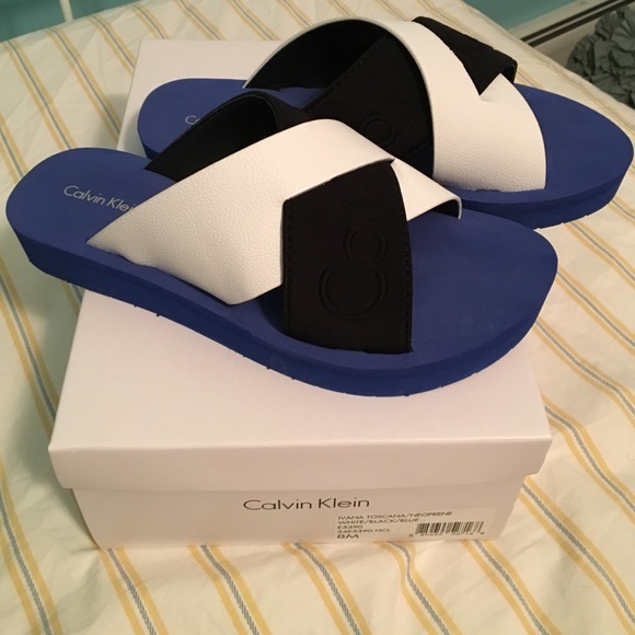 Calvin Klein Logo Sandals - Picture 3 of 4