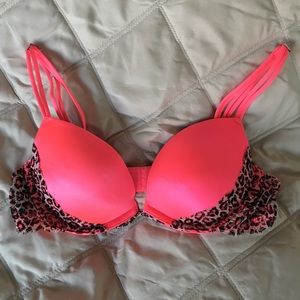 Victoria's Secret Pink heartbreaker push-up bra