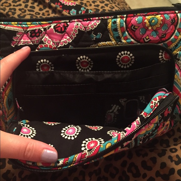 BRAND NEW Vera Bradley little hipster cross body! - Picture 2 of 4