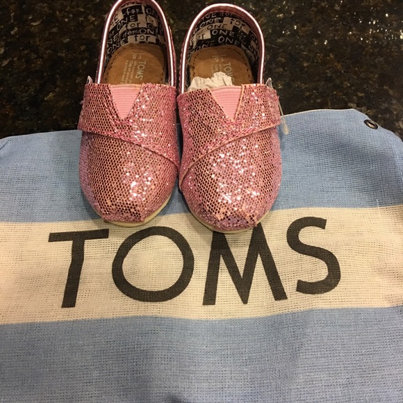 Toms toddler shoes